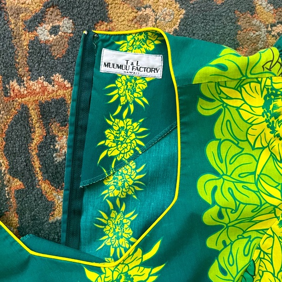 T & L Factory Hawaiian MuuMuu dress Large - Picture 5 of 9